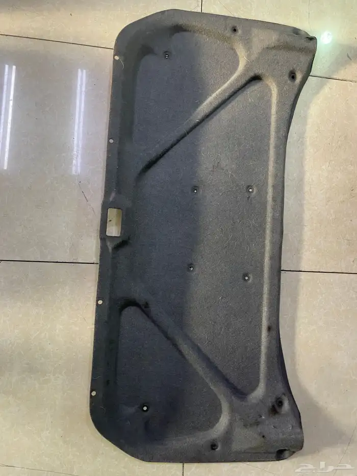 بطانه باب شنطه كرسيدا 89-96 على الشرط مافي قطوع السعر 180 0