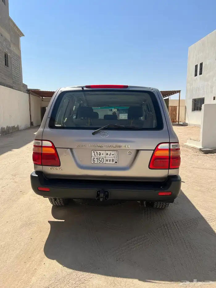 لاندكروزر 6