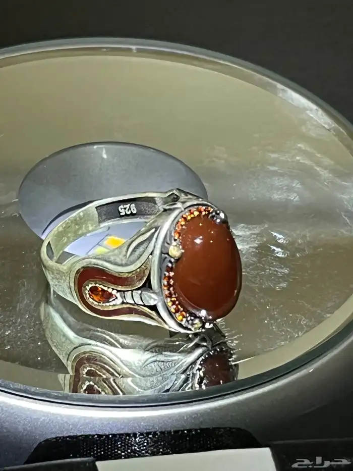 أحجار كريمه ياقوت زفير عقيق توباز مستك  جاد اخضر مرجان زمرد 10