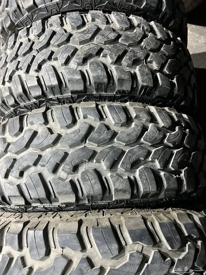 كفرات حجري كامل مقاس 265 75 16 19