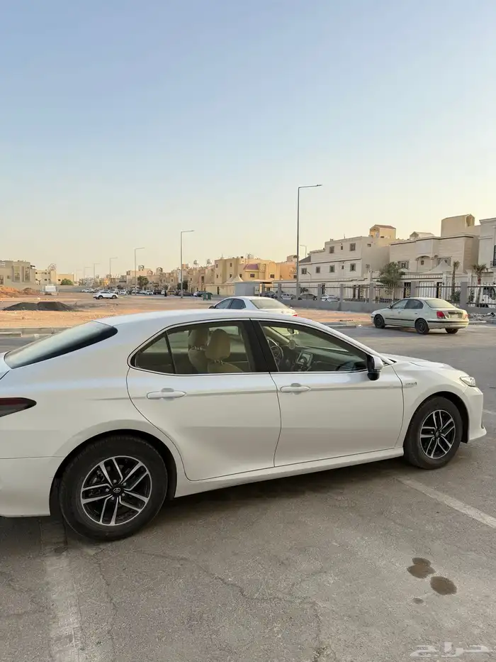 كامري 2024 LE ستاندر مطور هايبرد 7