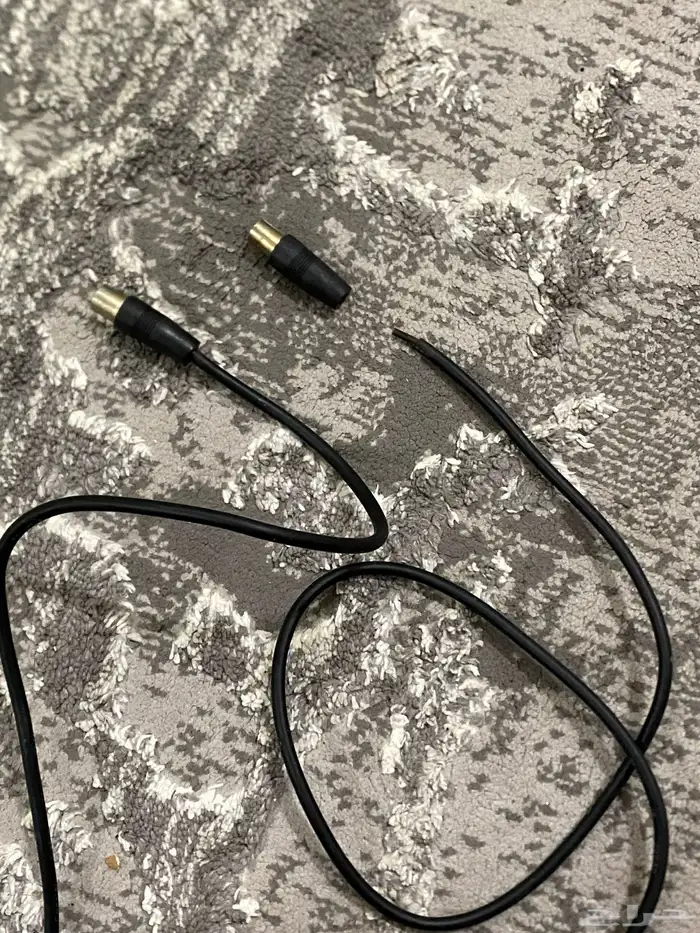 جهاز عرض فيديو LG قديم 2