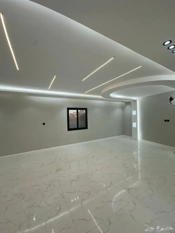 فله للبيع بالدمام حي الضاحيه الثاني 17