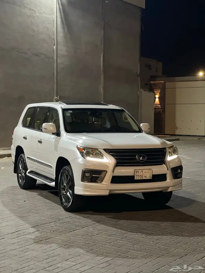 جيب لكزس LX 2015 5