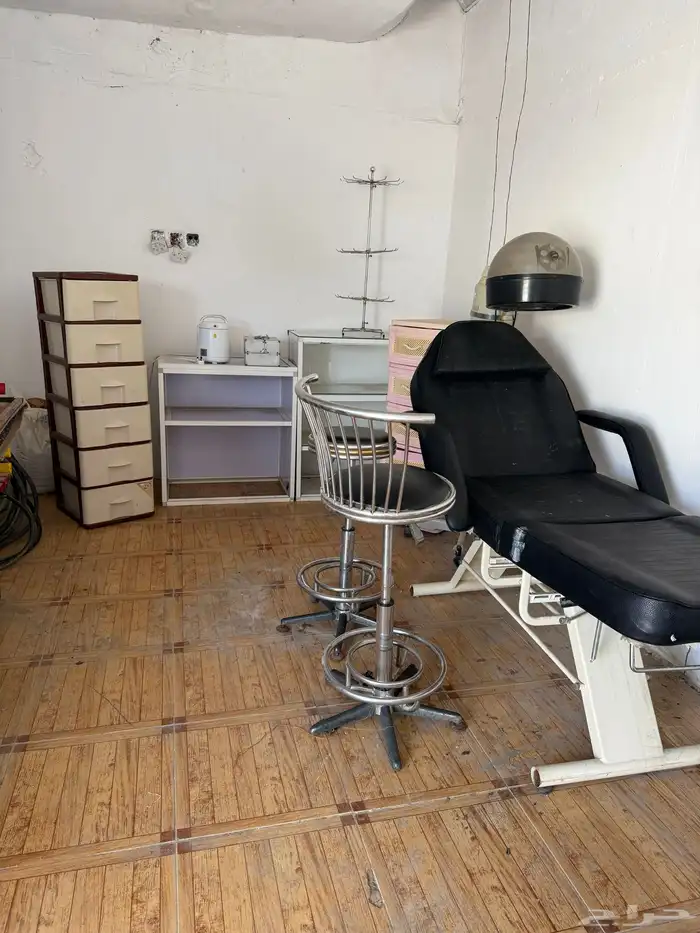 بحر ابوسكينه جنوب محايل عسير 30 كم .. اثاث مشغل ومحل كواقير 1