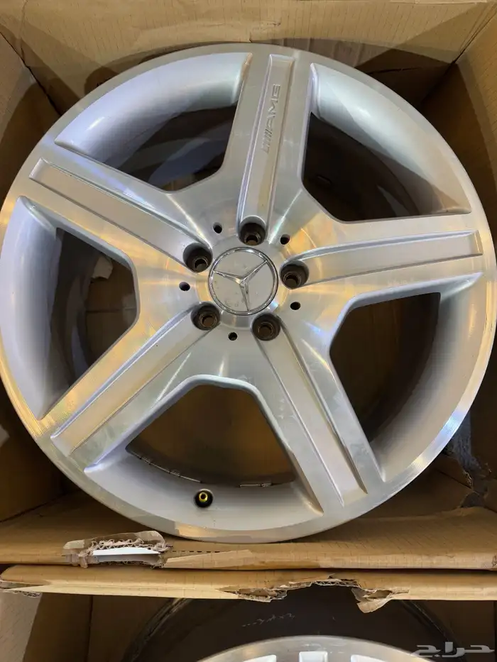 طقم جنوط مرسيدس نجمة amg اصلي 4