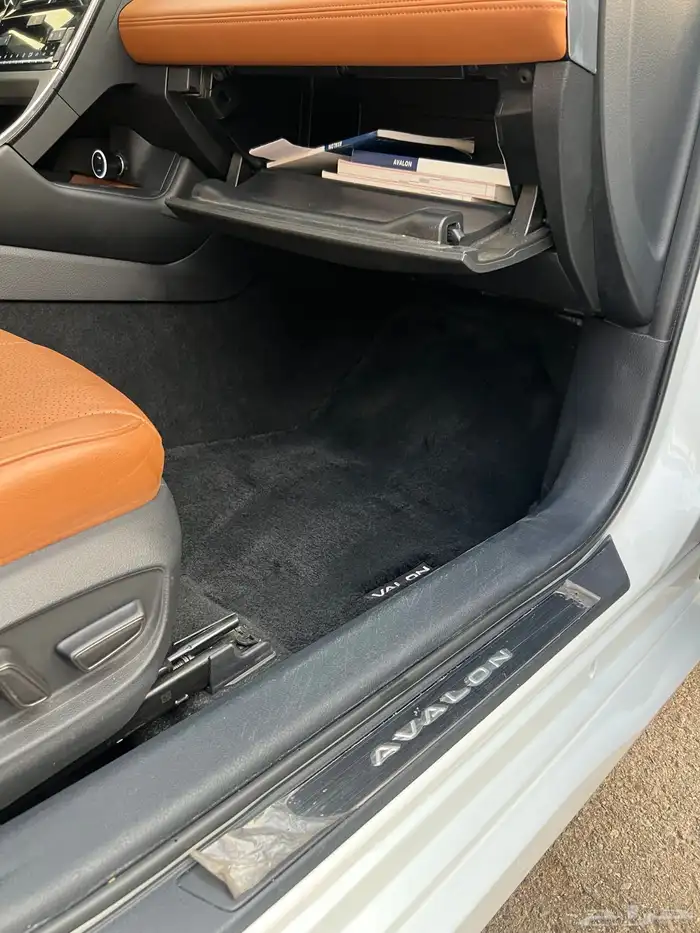 للبيع افالون 2022 بريميوم شبه الجديده 45