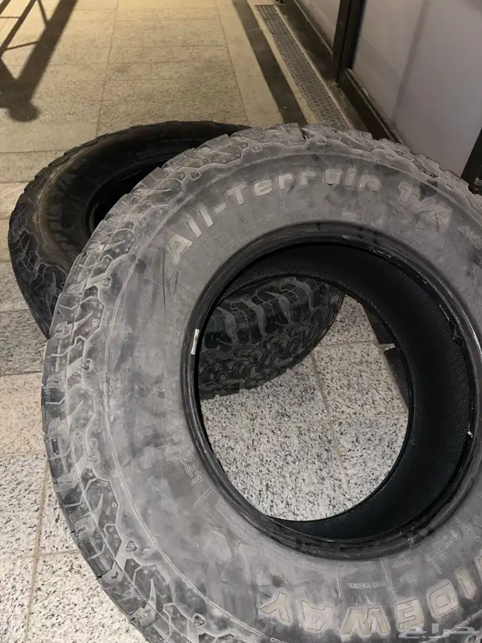 كفرين وايد واي 285 70 17 مستعمله 1
