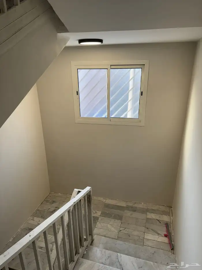 عمارة للإيجار بالكامل موقع مميز في وسط الرياض حي البطحاء 3