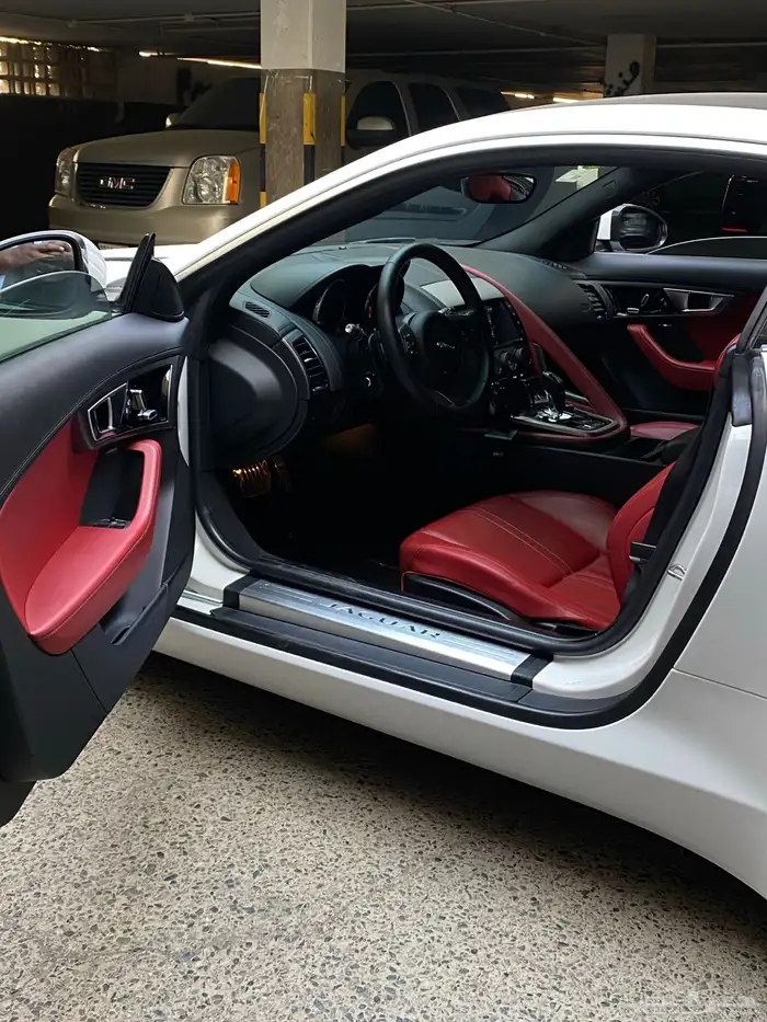 جاغوار سبورت F-TYPE 6