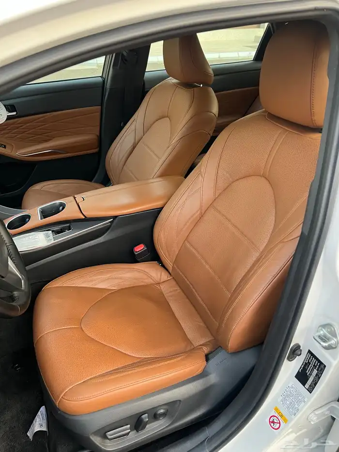 للبيع افالون 2022 بريميوم شبه الجديده 26