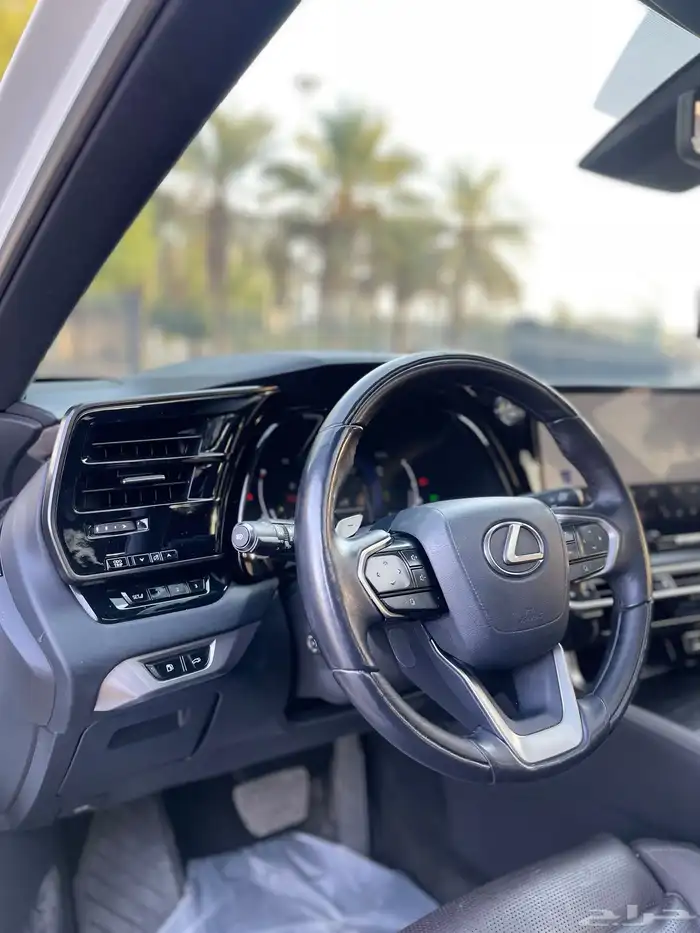 لكزس-RX350h-2023(ممشي69الف) 25