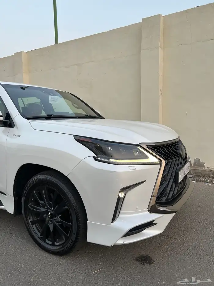 لكزس بلاك ادشن ( تم البيع ) 2020 13