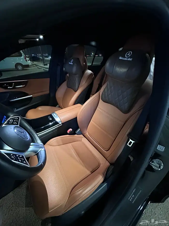 مرسيدس C300 موديل 2023 1