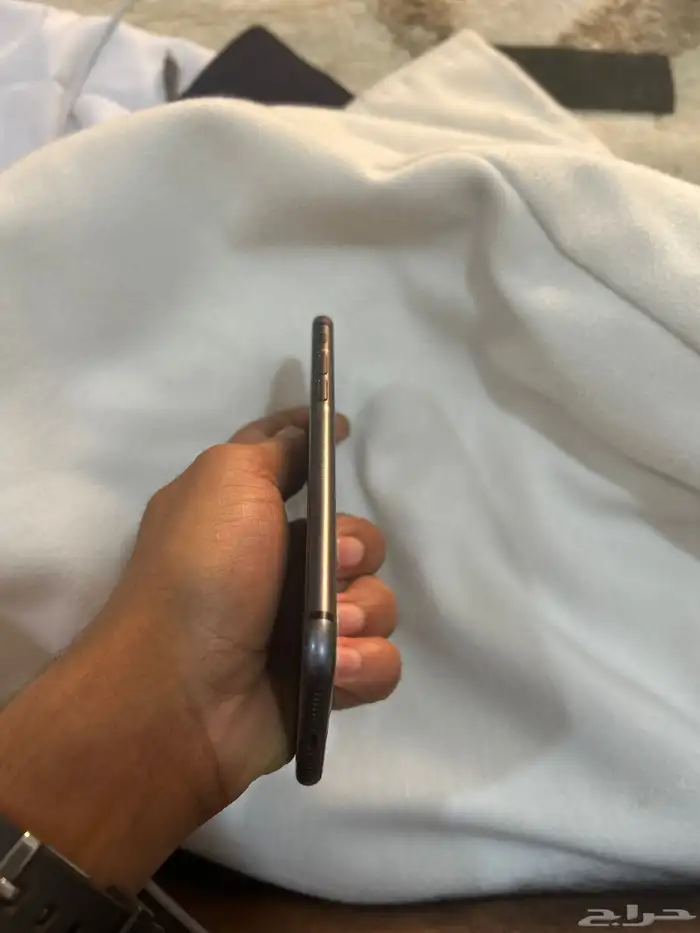 iphone 8 نظيف 3