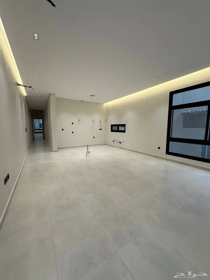 للبيع شقق فاخره في جده حي النزهة 22