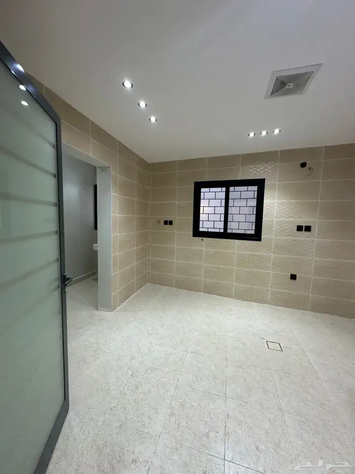 فله للبيع بالدمام حي الضاحيه الثاني 5