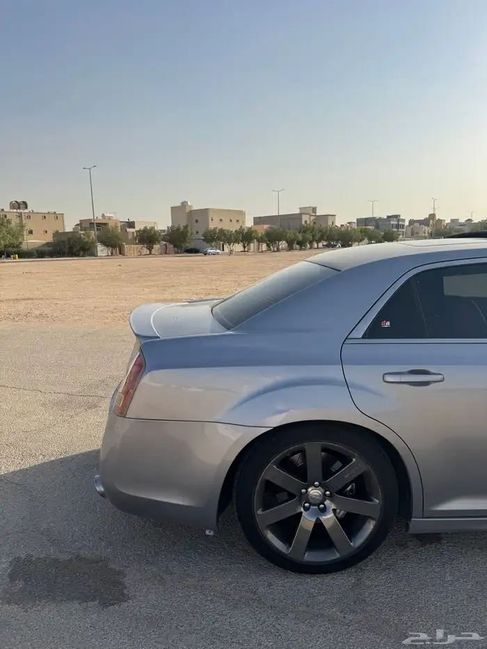كرايزلر 2013 بلاك اديشن SRT 1
