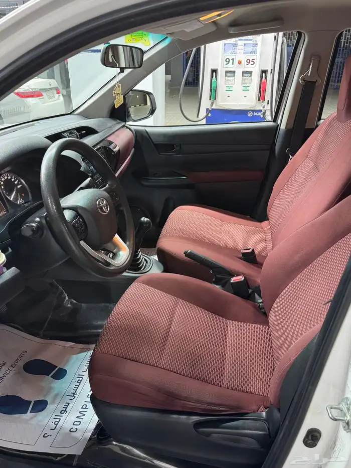 هايلوكس 2021 بنزين 6