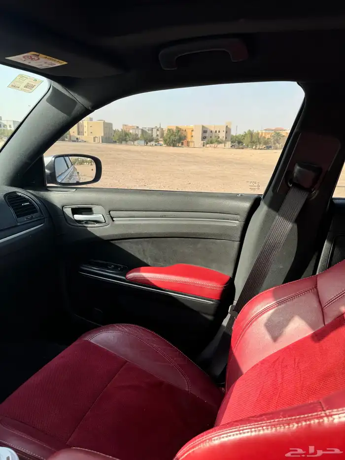 كرايزلر 2013 بلاك اديشن SRT 10