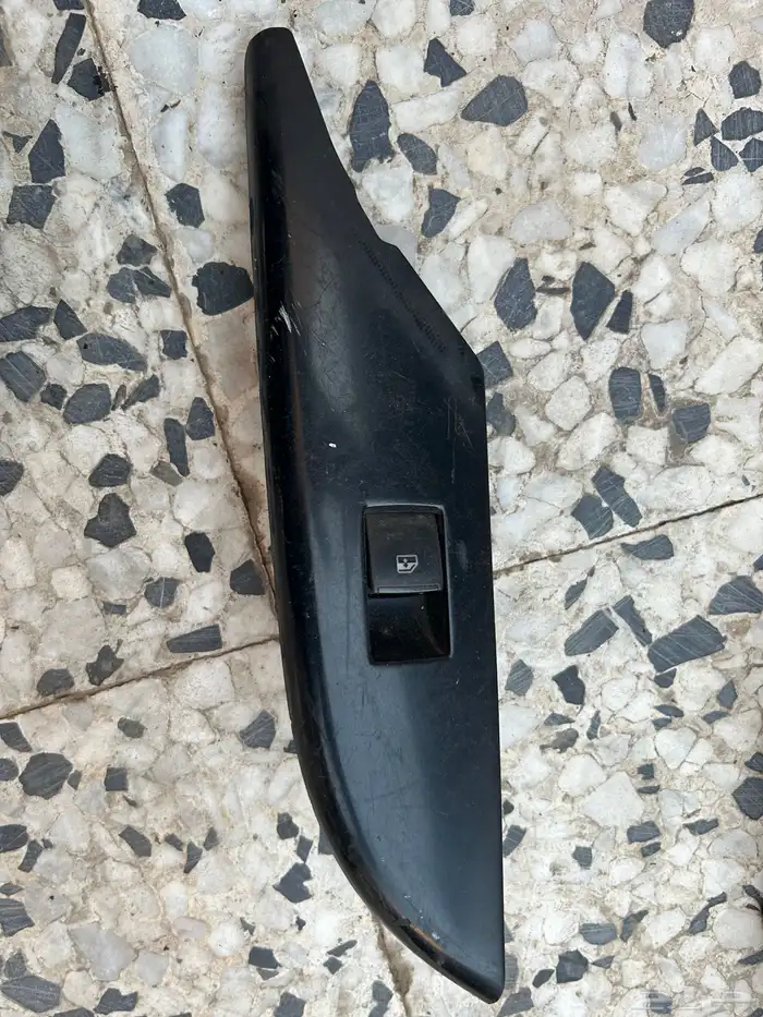 قطع هايلكس وكالة 2