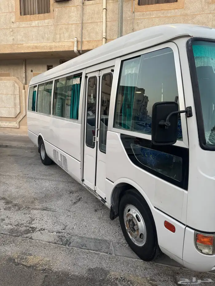 Bus Mitsubishi for sale 2014 diesel 30 seat 1
