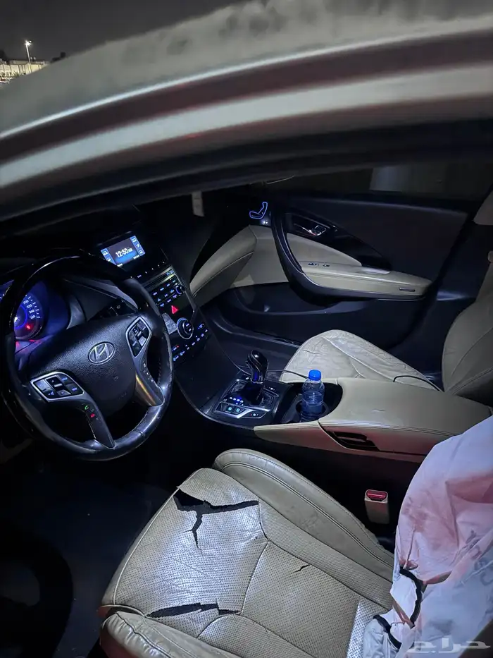 هيونداي ازيرا 2016 فل 10