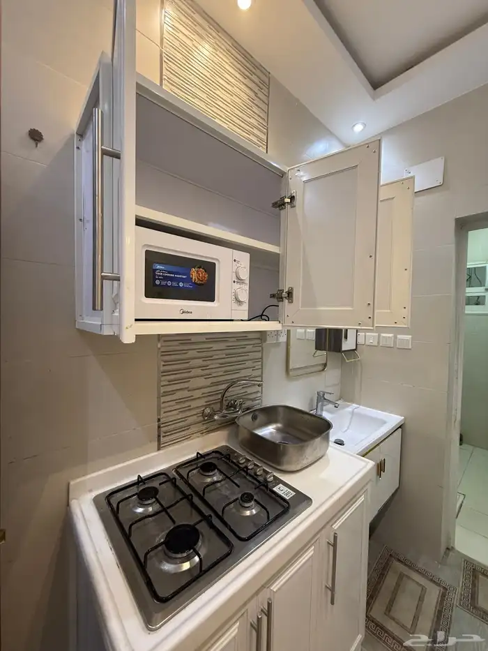 شقة الاستوديو مفروشة (عوايل فقط) . 8