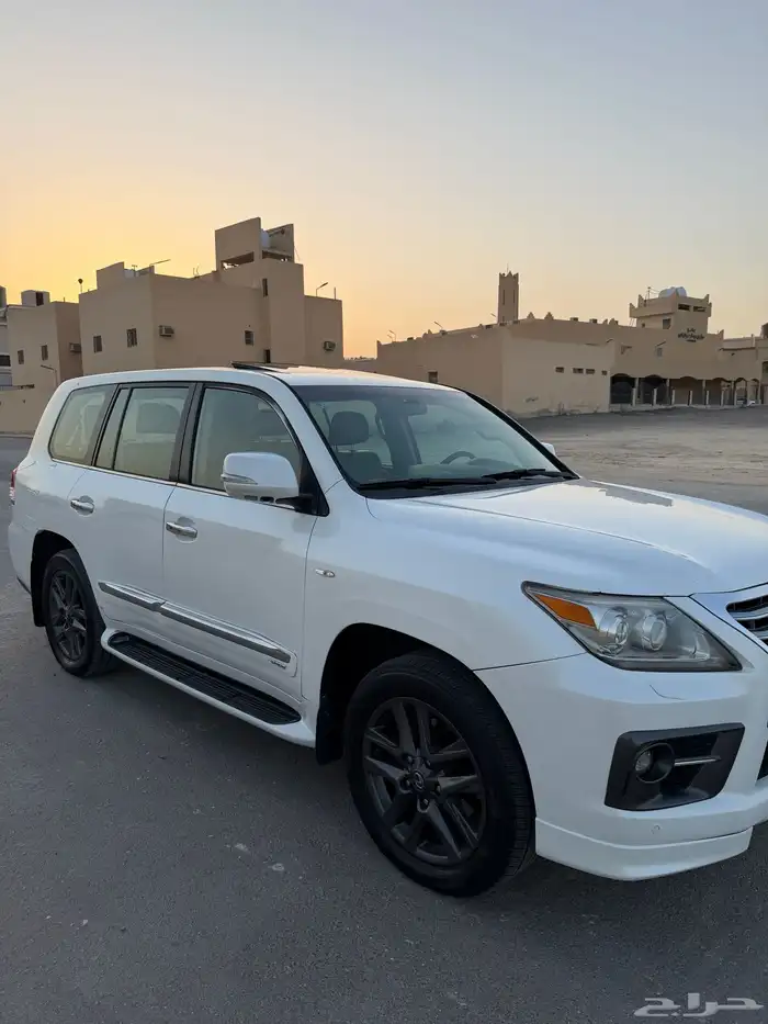 لكزس LX570 5