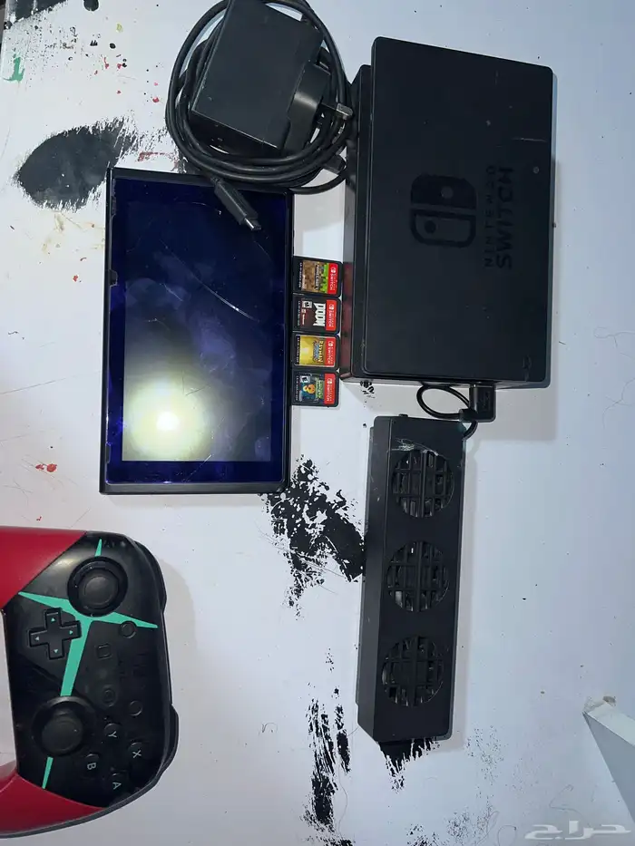 Nintendo Switch 0