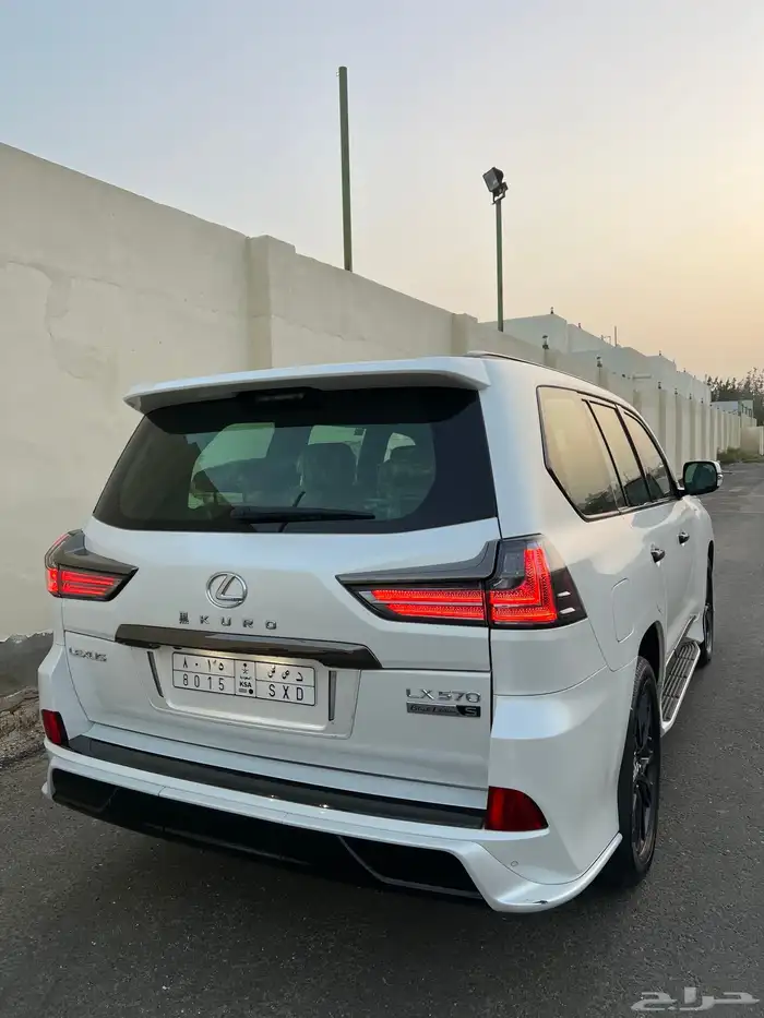 لكزس بلاك ادشن ( تم البيع ) 2020 18