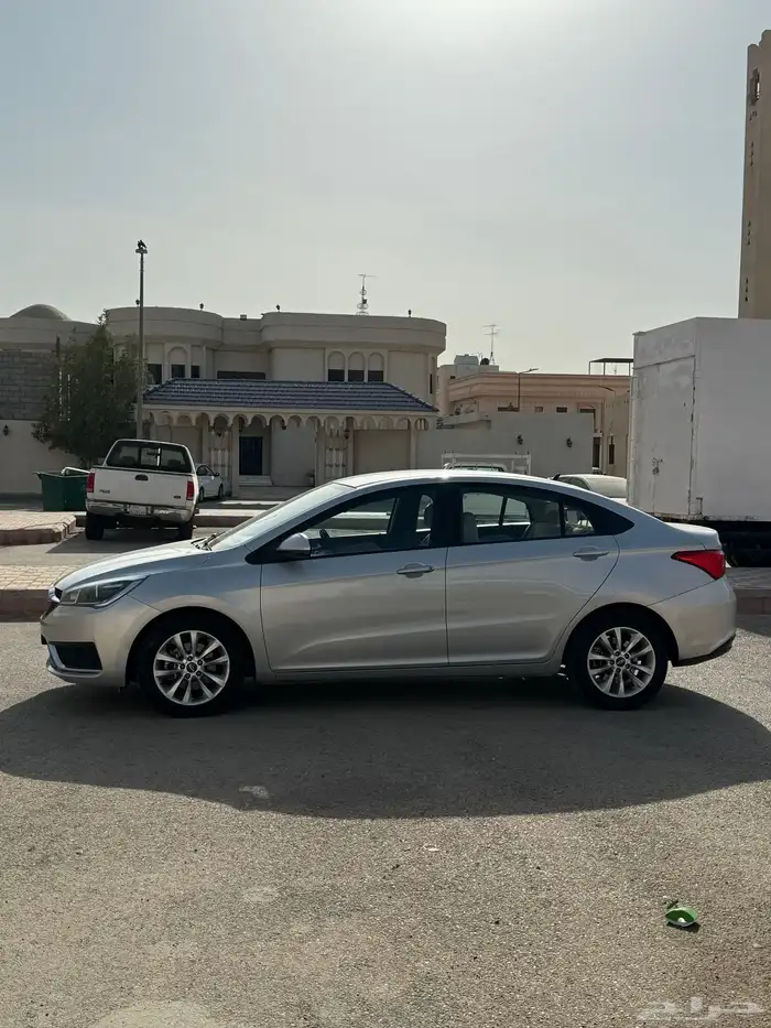 شيري اريزو 5 2023 4