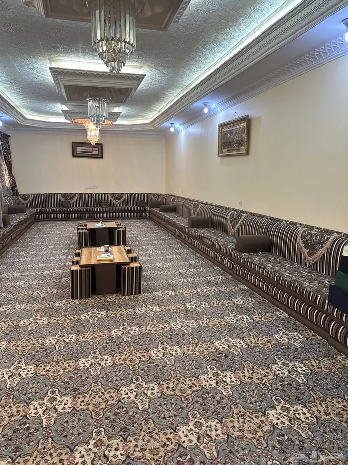 كنب مجلس جديد للبيع 0