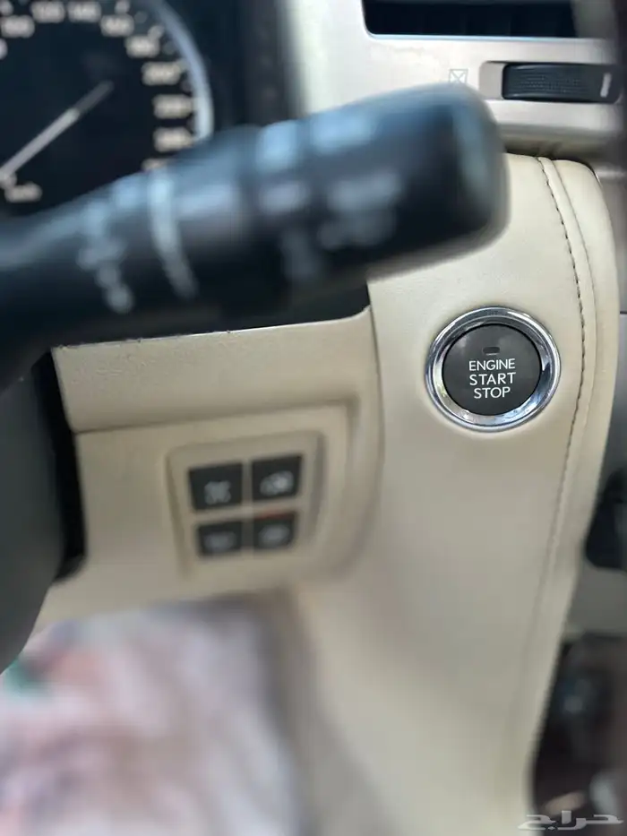 لكزس Lx570 موديل 2015 فل كامل 12