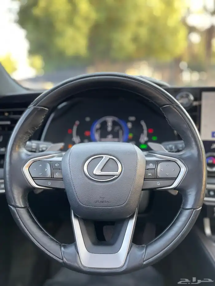 لكزس-RX350h-2023(ممشي69الف) 19