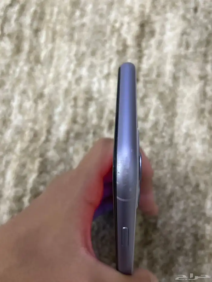 ايفون 11 العادي 5