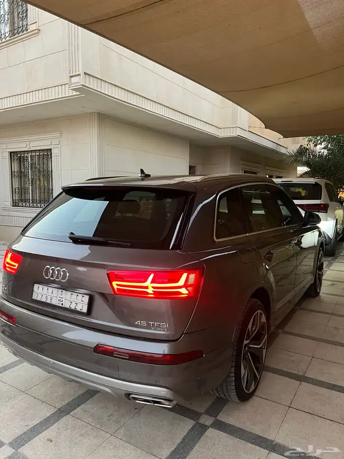 اودي Q7 2016 4