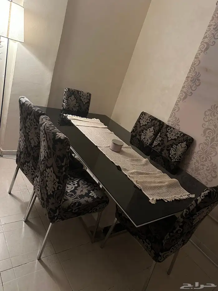 طاولة طعام للبيع 5