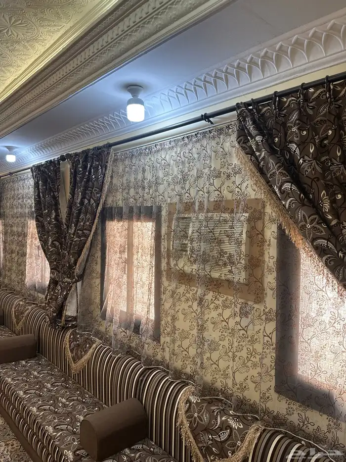 كنب مجلس جديد للبيع 4