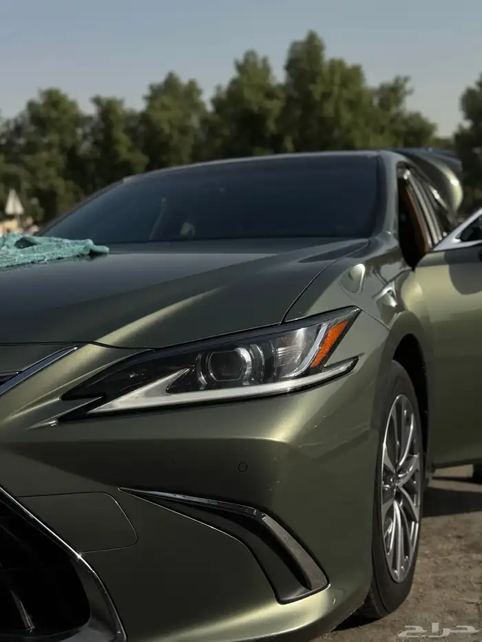 LEXUS ES250 عبداللطيف جميل 0