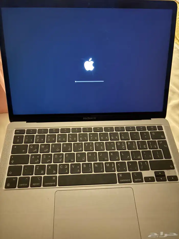 لابتوب ابل ماك اير 6
