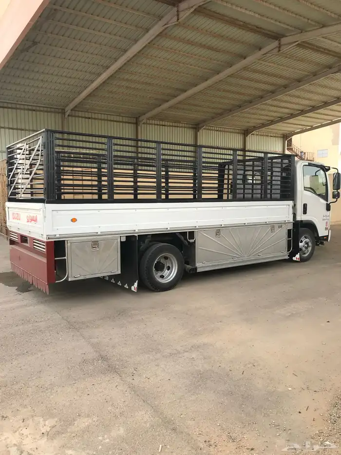 دينا نقل عفش داخل عرعر وخارج 0