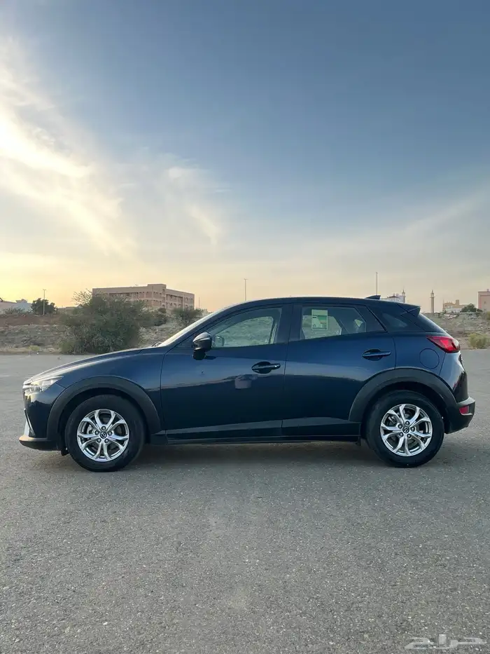 مازداcx3بحالة الوكالة بالكامل2019و بمحرك2000cc 2