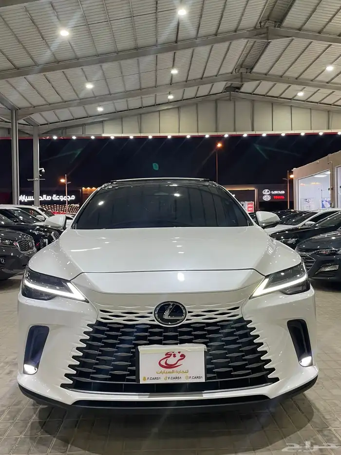 لكزس 2023 Rx350 سعودي سقف بانوراما(هايبرد)2.5H 3
