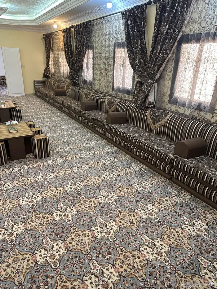 كنب مجلس جديد للبيع 2