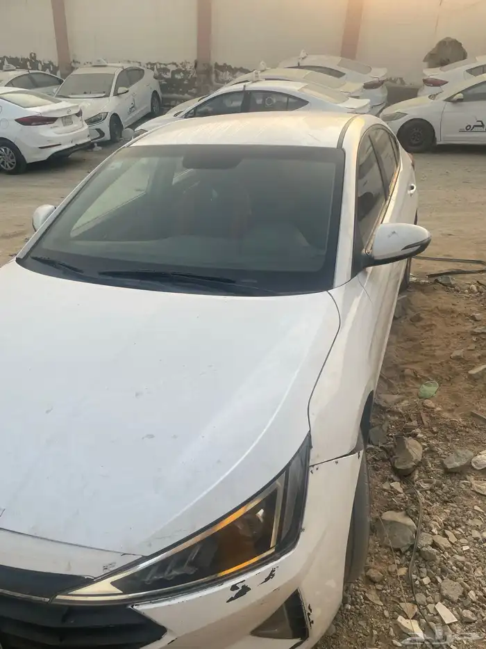 سيارات هيونداي النترا محوله من ليموزين الي خصوصي 2