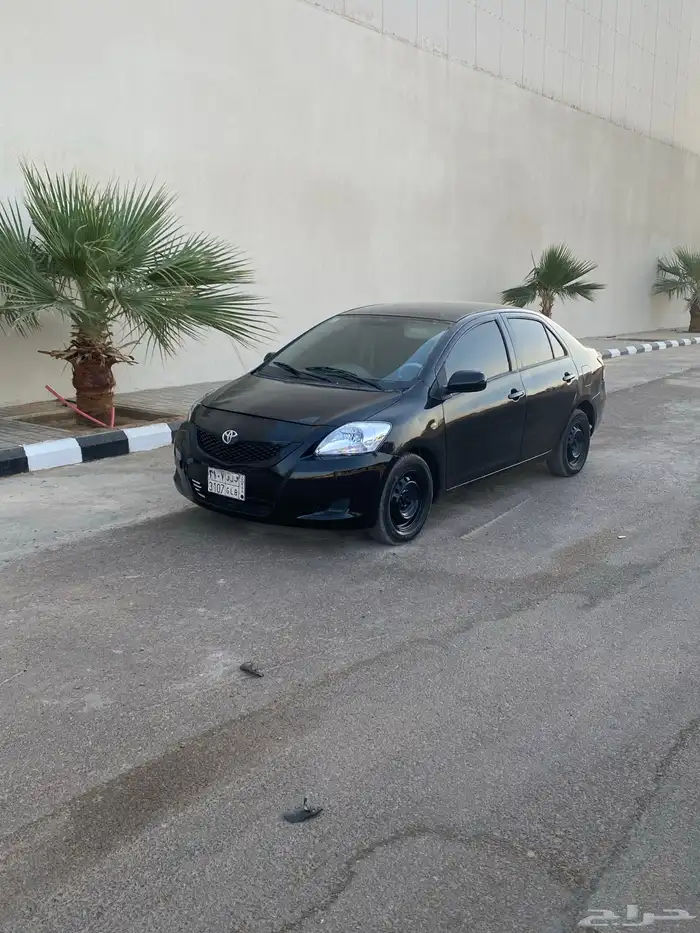 للبيع يارس 2012 0