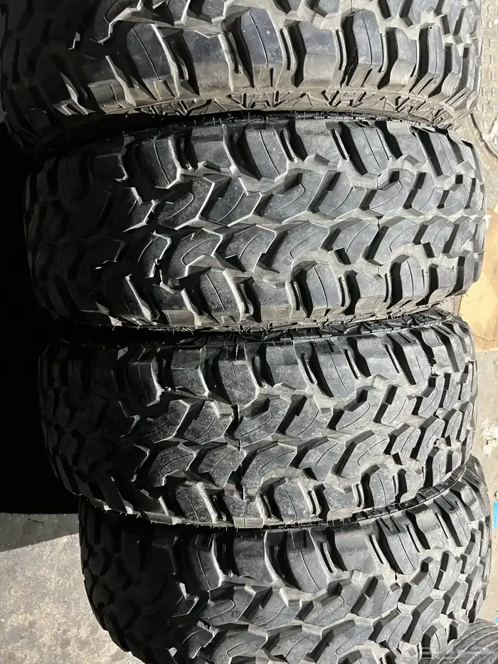 كفرات حجري كامل مقاس 265 75 16 3