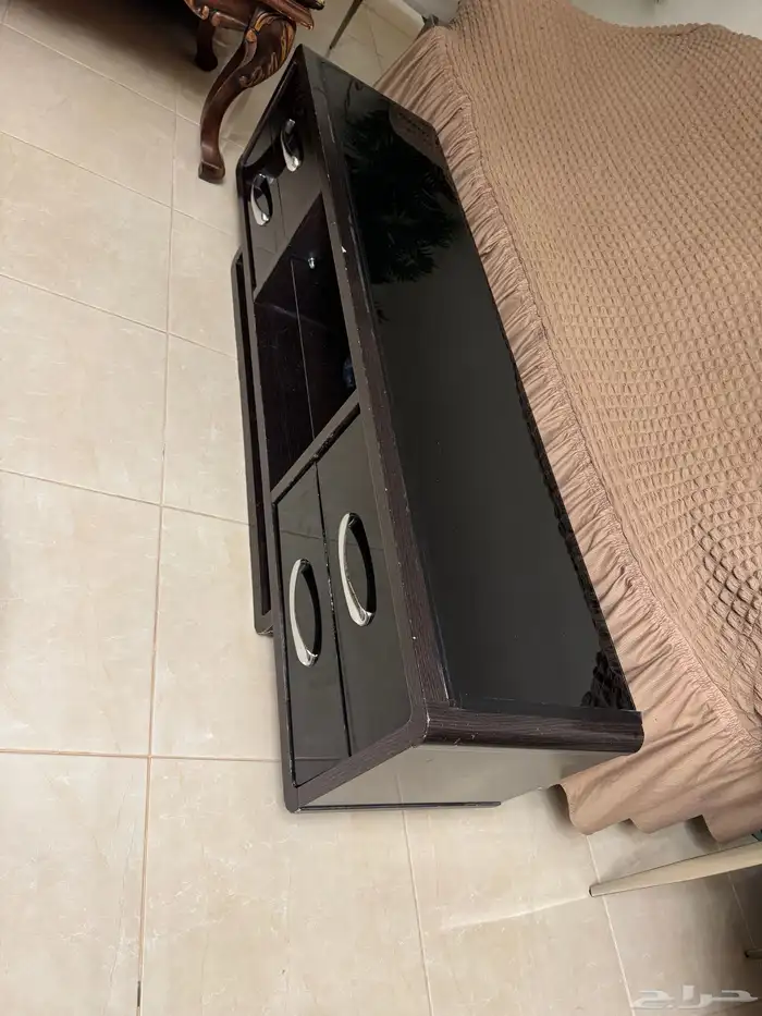 مكتبة   مكتبه تلفزيون مستعمله 1