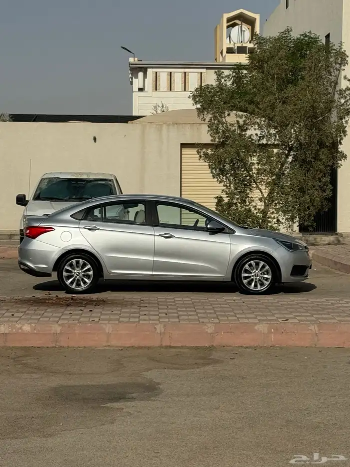 شيري اريزو 5 2023 3